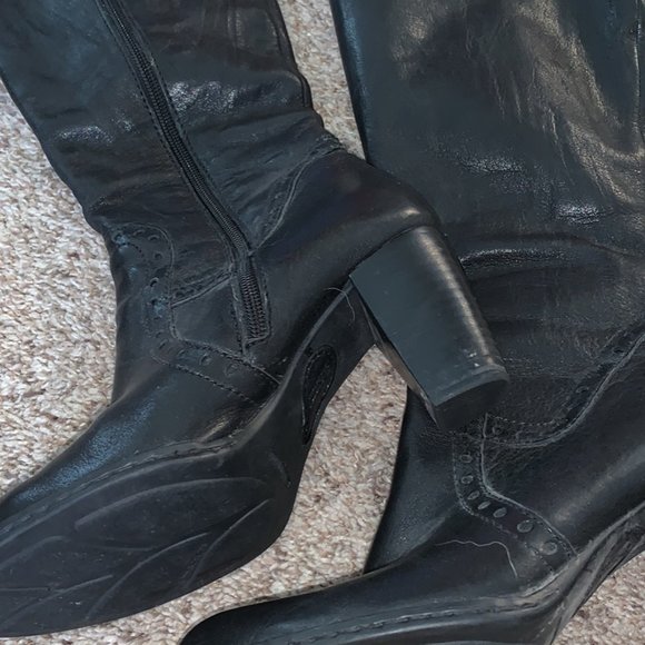 Born Leather Dress Boots - Picture 2 of 2